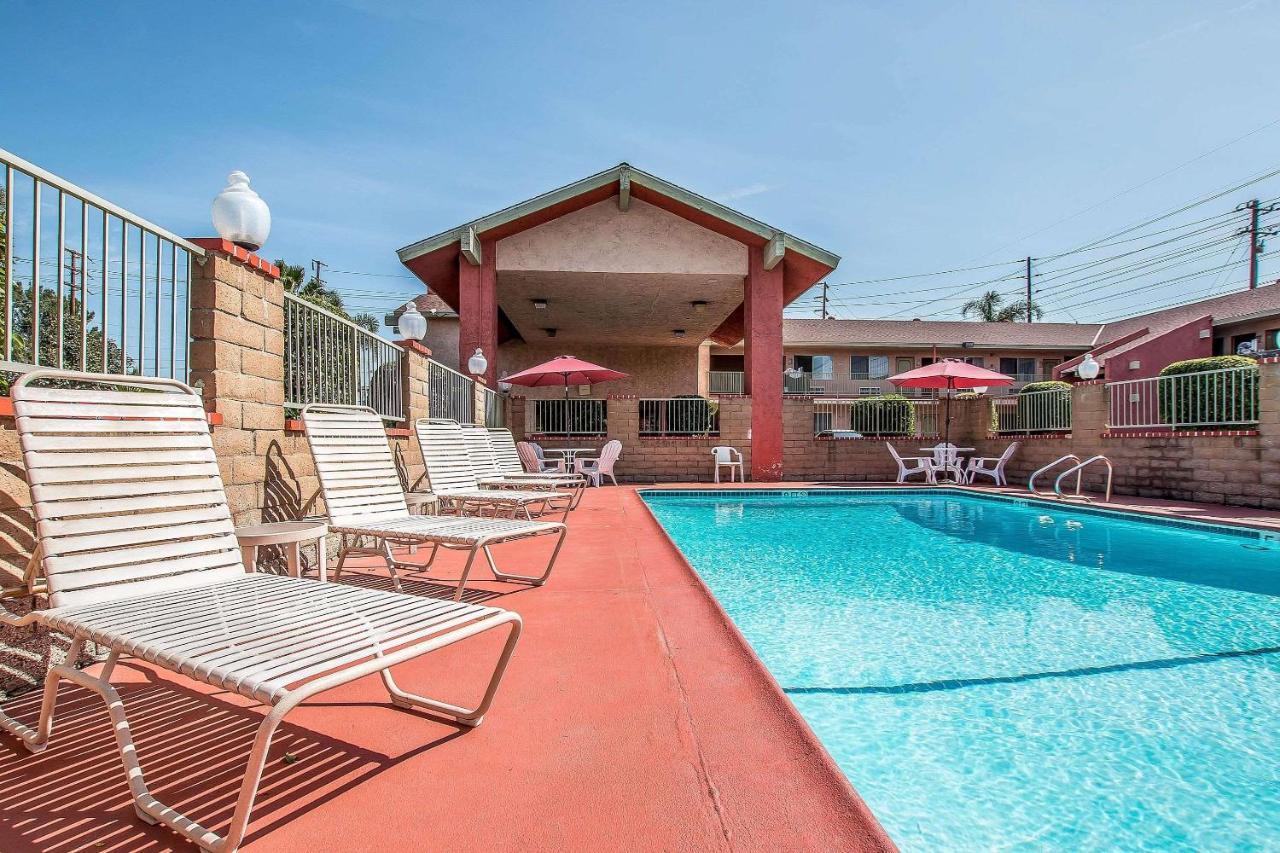 Econo Lodge Anaheim North Dış mekan fotoğraf