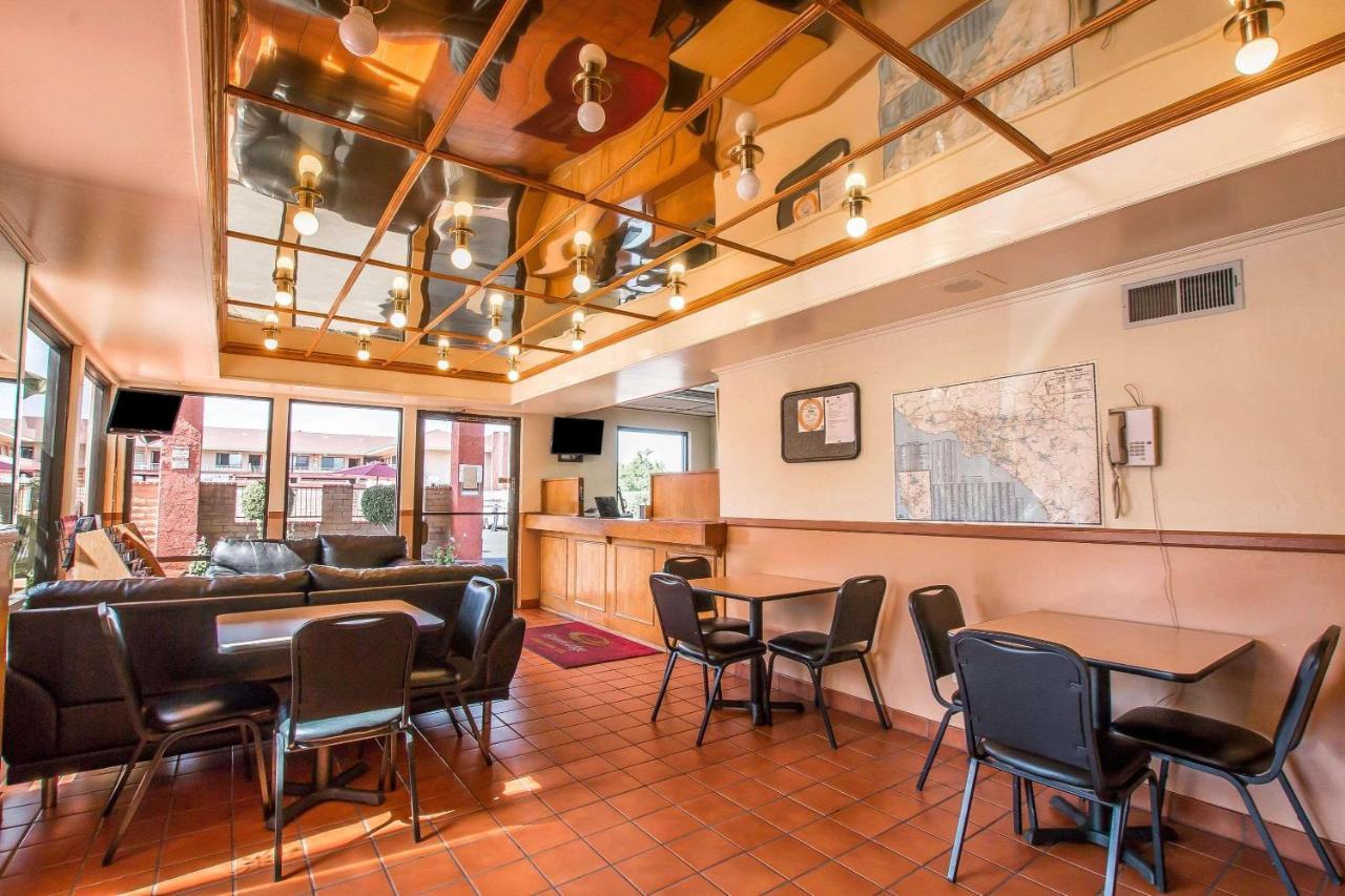 Econo Lodge Anaheim North Dış mekan fotoğraf